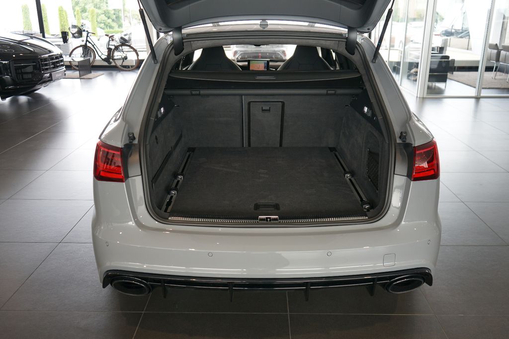 Audi RS6 performance | HuD | Pano | Keramik | 305km/h Audi RS6 performance | HuD | Pano | Keramik | 305km/h