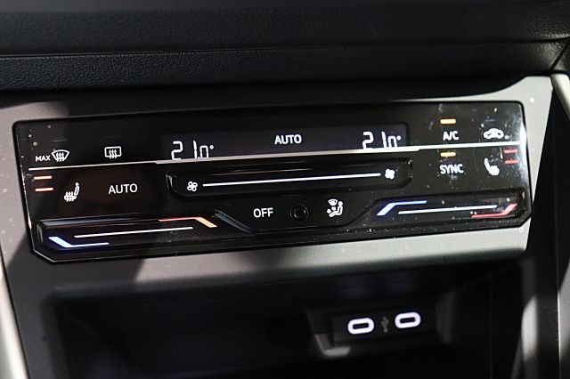Taigo MOVE 1.0 TSI IQ-Light NAVI Anschlussgarant