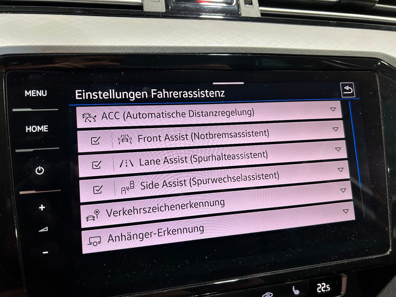 Fahrzeugabbildung Volkswagen Passat Variant GTE/APPLE/KAMERA/NAVI/ACC/8-FACH/