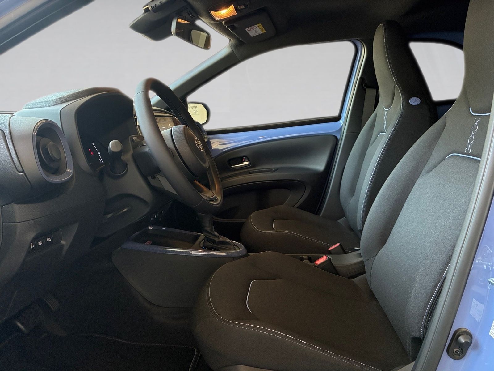 Fahrzeugabbildung Toyota Aygo X 1.5 Teamplayer +Sitzhzg LED,SoundSys,ACC