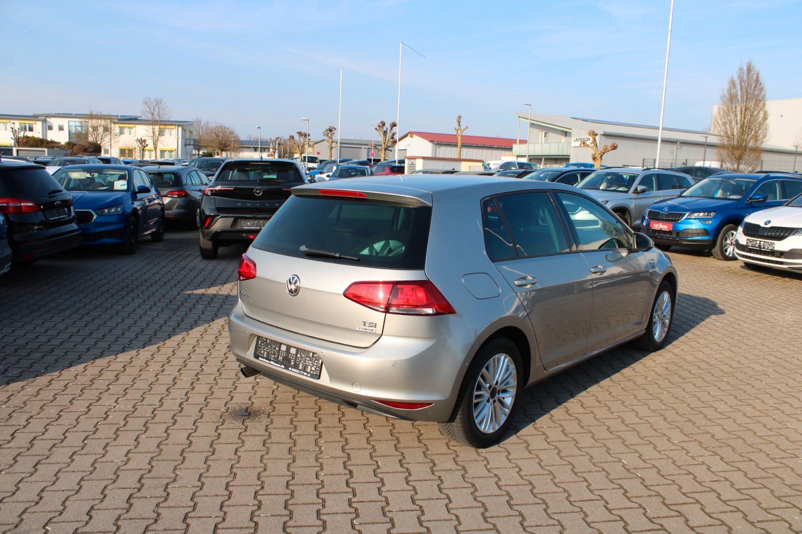 Volkswagen Golf VII Lim. Cup *1.Hand*SHZ*Klima*