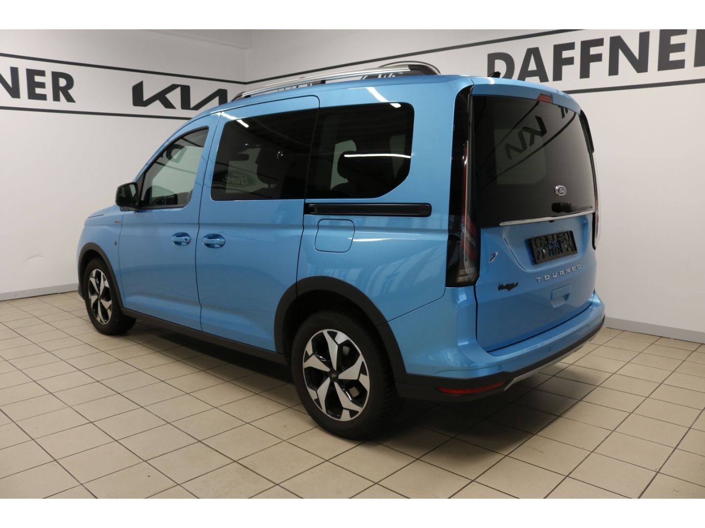 Fahrzeugabbildung Ford Tourneo Connect Active 1.5 EcoBoost Autom