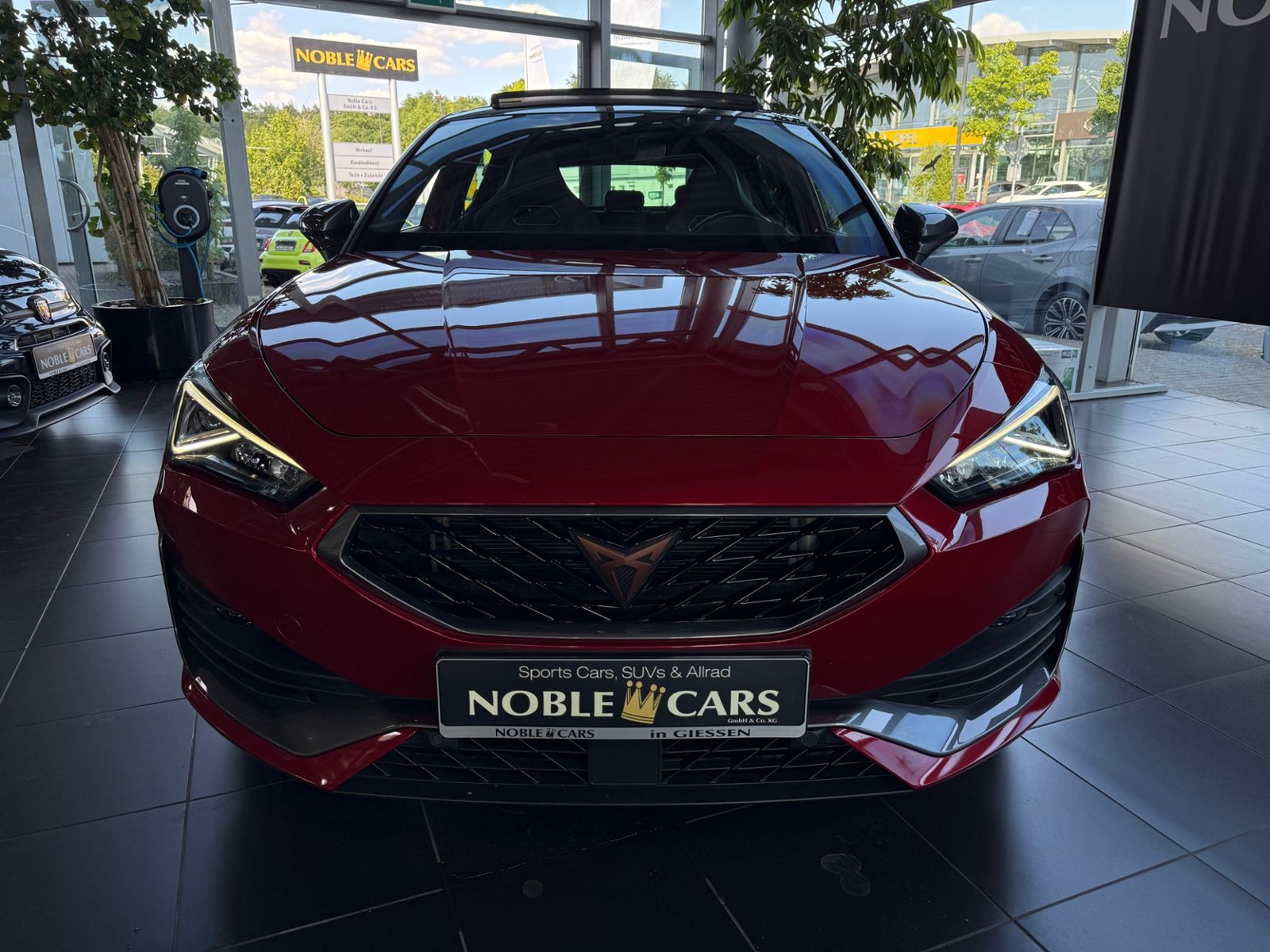 Fahrzeugabbildung CUPRA Leon VZ PANO BEATS ACC RFK