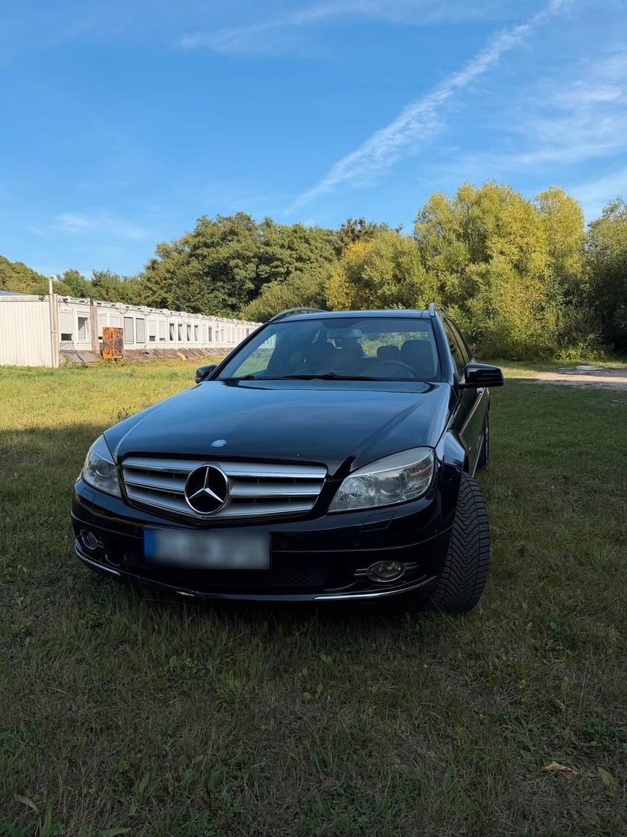 Mercedes-Benz C350 2009 — engine 230 HP (169kW)