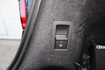 صورة مصغرة 45 لـ 2026 AUDI S8