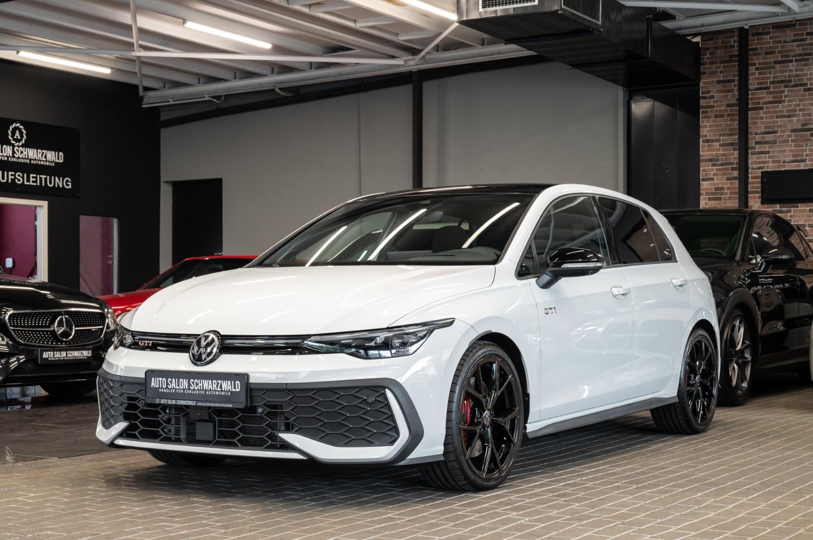 Volkswagen Golf 8 GTI |BLACK STYLE|MATRIX|H&K|NAVI|PANO