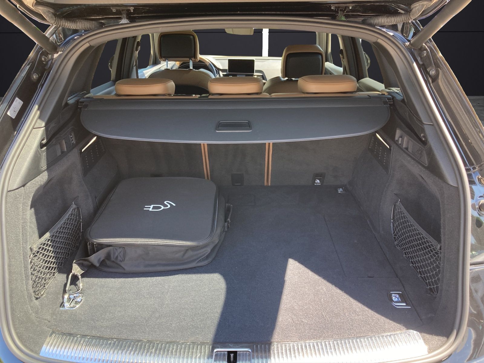 Fahrzeugabbildung Audi Q5 55 TFSI e quattro sport MATRIX HEAD UP PANO R