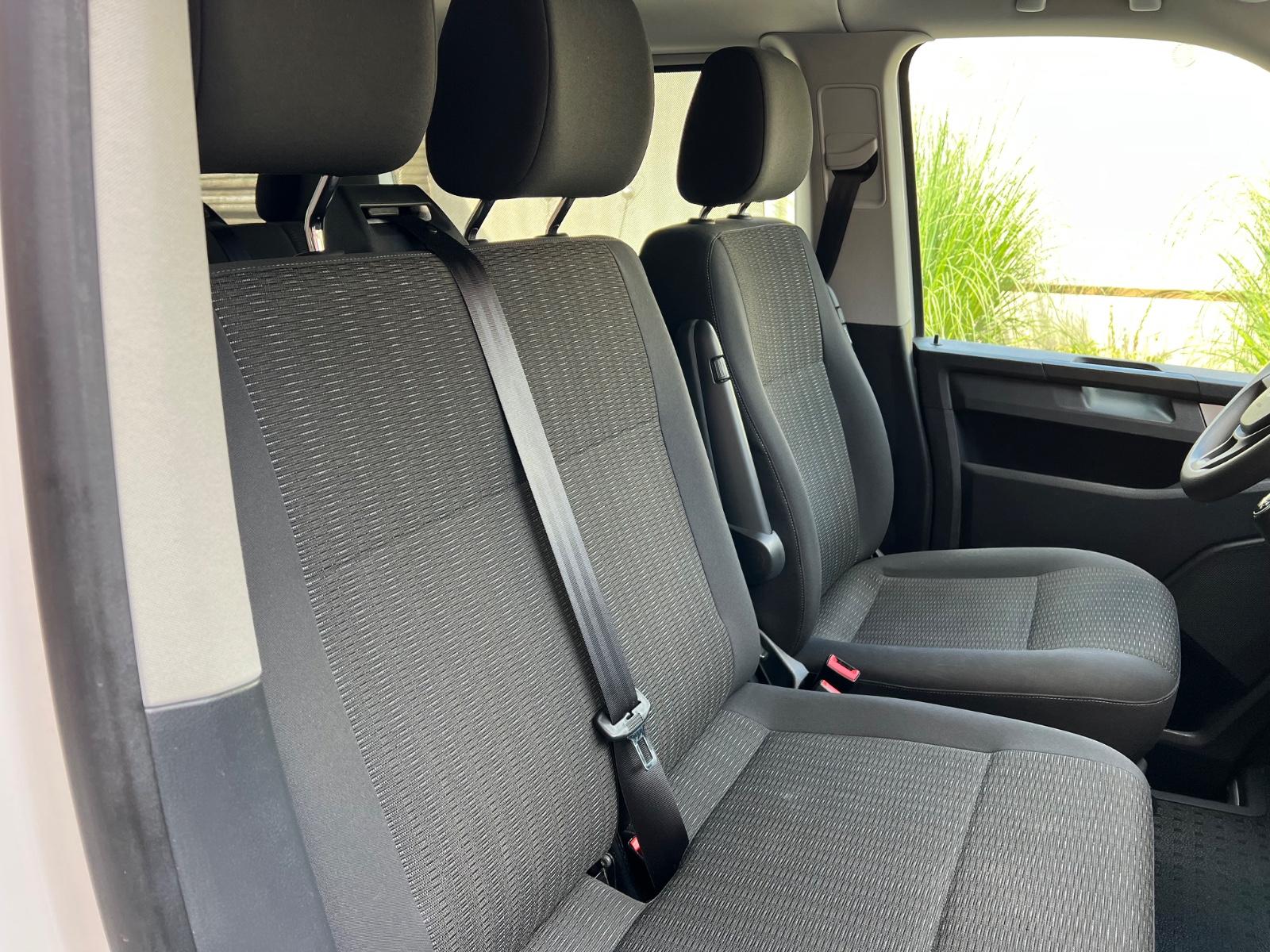 Volkswagen T6 2,0 TDI Caravelle Klimaauto/Navi/Sitz/AHK