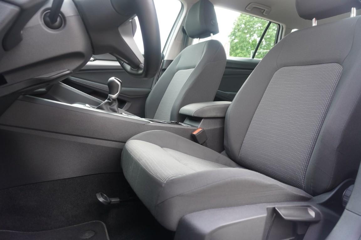 Volkswagen Golf VIII Variant 1.0 TSI LED Lenkradheizung AHK, миниатюра 11