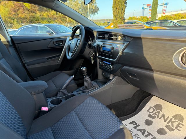 Toyota Auris  Cool