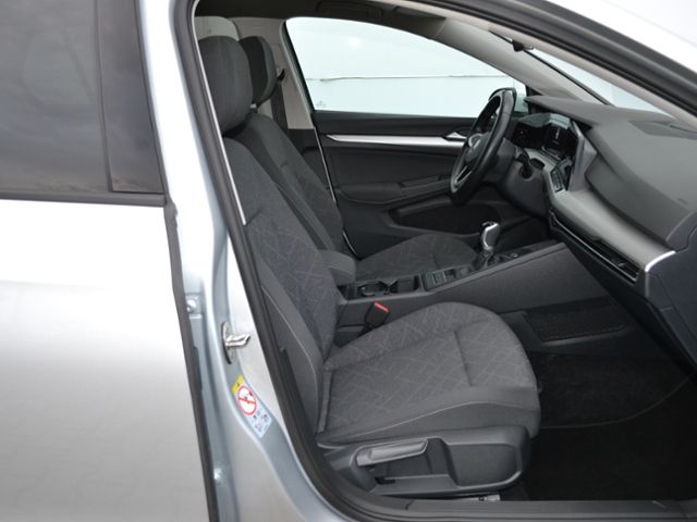 Golf VIII 1.5 TSI Life LED/NAVI+VZE/16-ZOLL/PDC/