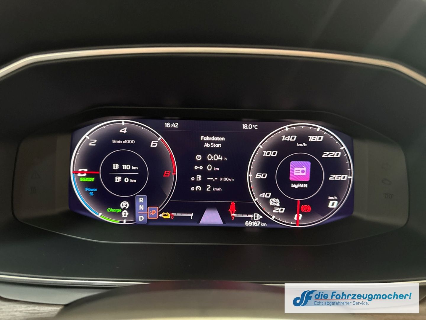 Fahrzeugabbildung SEAT Leon Sportstourer Xcellence e-HYBRID 1.4 EU6d Na