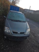 Renault Scenic RXE 1.6 16V RXE - gebrauchte Renault Scenic aus dem Jahr 2000