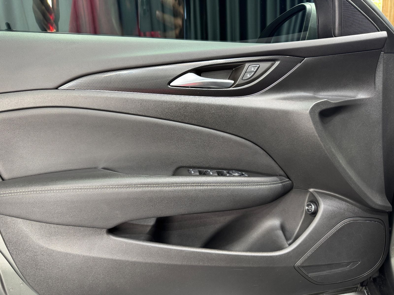 Fahrzeugabbildung Opel Insignia B Sports Tourer Dynamic|KAMERA|AHK