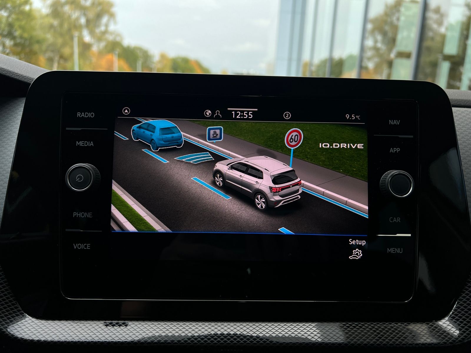 Fahrzeugabbildung Volkswagen T-Cross Life 1.0 TSI *LED, ACC, Navi, Kamera, 16