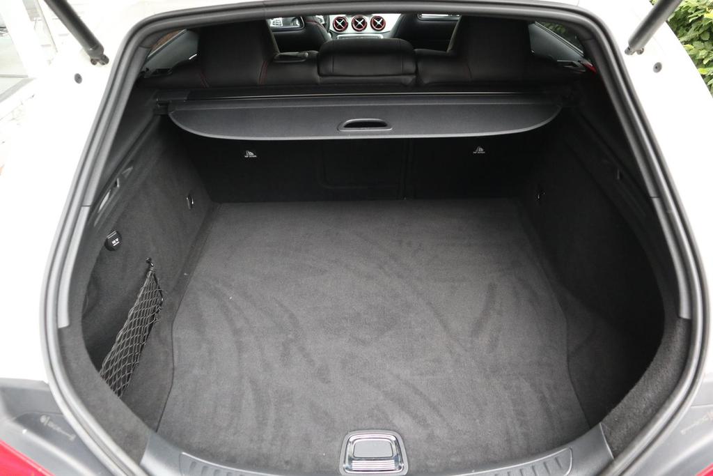 Mercedes-Benz CLA 45 AMG Shooting Brake