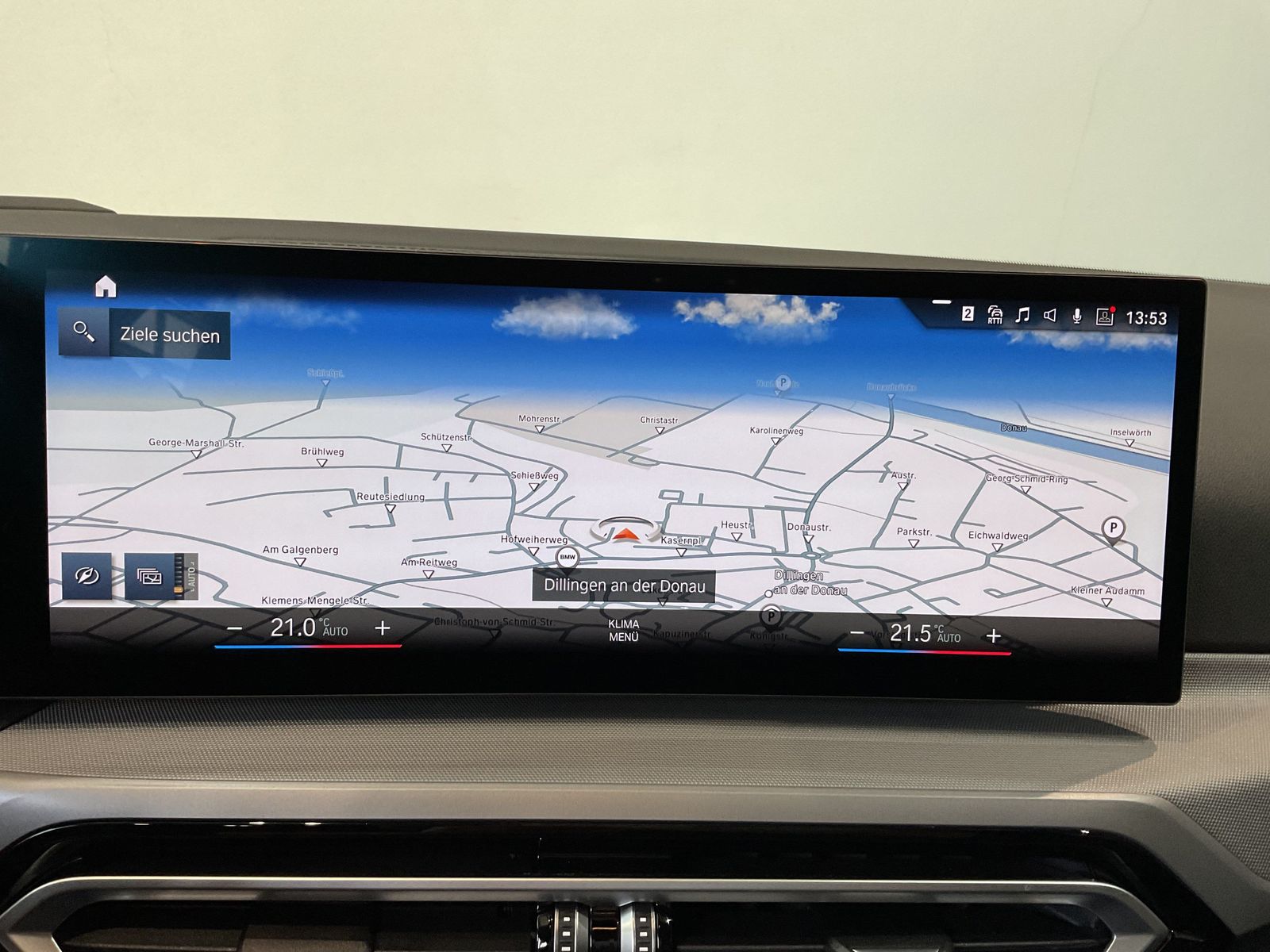 Fahrzeugabbildung BMW 320d xDrive Komfortzugang, Sitzheizung