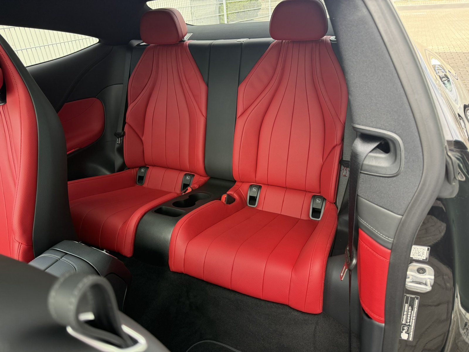 Fahrzeugabbildung Mercedes-Benz CLE 300 4M AMG*LEDER*MEMORY*PANO*20ZOLL*360°KAM