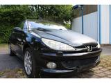 Peugeot 206 CC 1.6 PLATINUM 110 1. Hd *Wiederverkäuferan - Peugeot 206 mit Benzin-Antrieb: Cabrio, 1.6