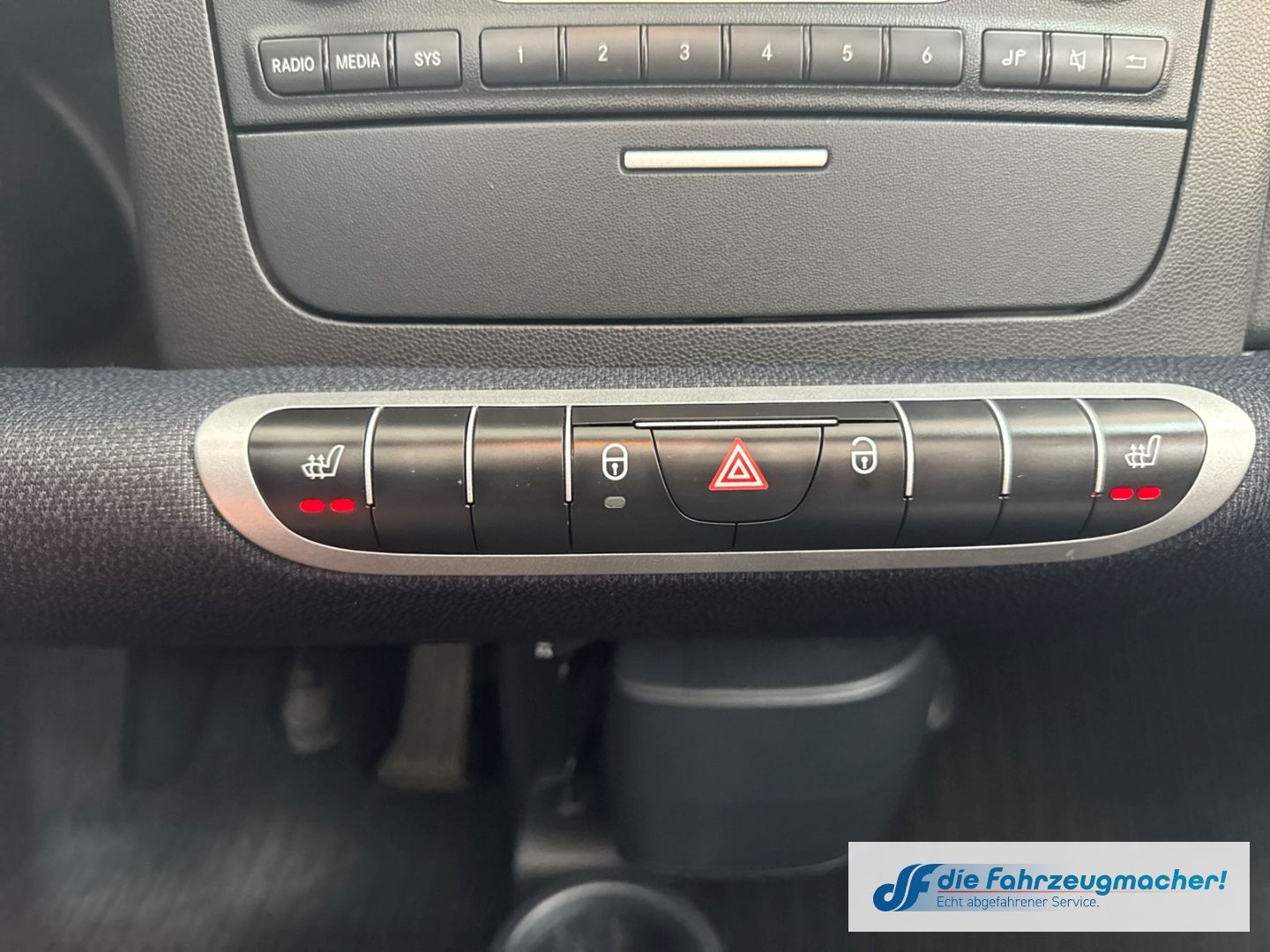 Fahrzeugabbildung Smart fortwo cabrio mhd 62tkm neue Reifen El.Verdeck S