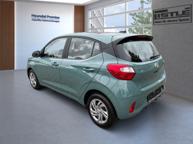 Fahrzeugabbildung Hyundai i10 Advanced 1.0 +KLIMA+SHZ+RFK+CARPLAY+TEMPOMAT