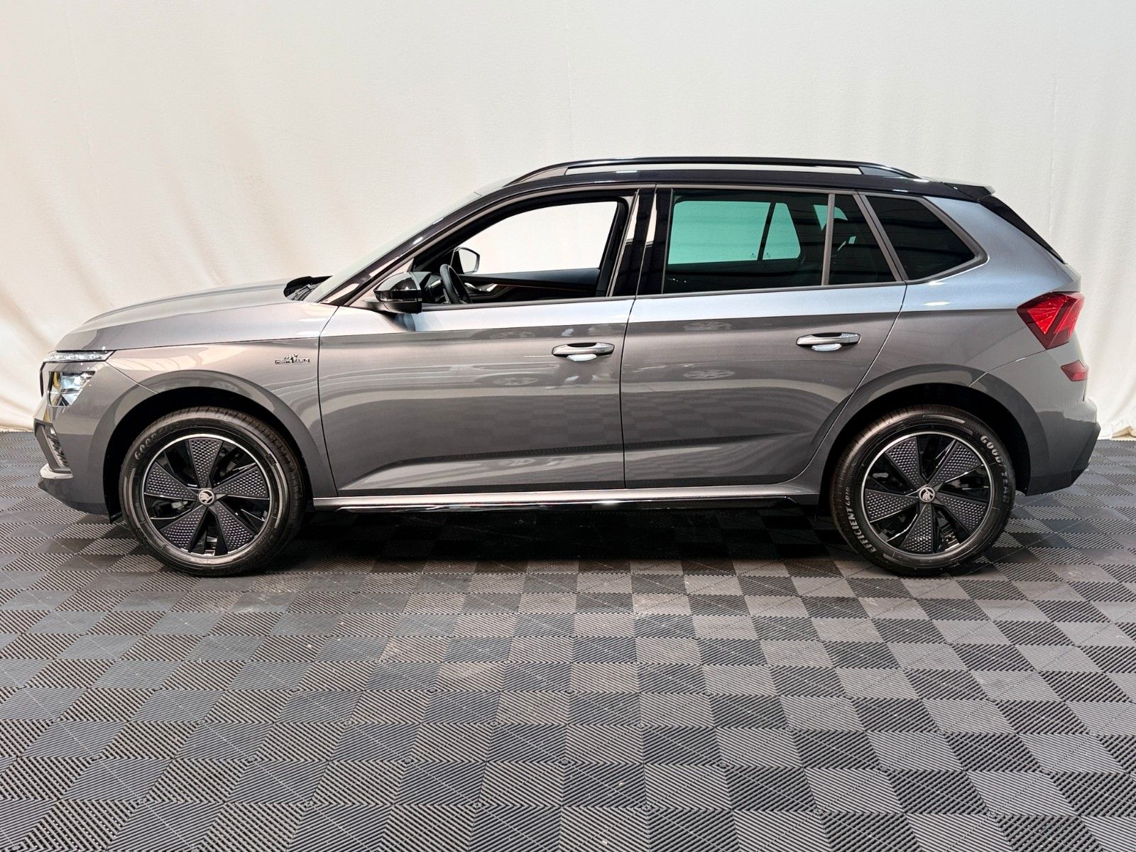 Fahrzeugabbildung SKODA Kamiq Monte Carlo / Matrix / AHK / Navi