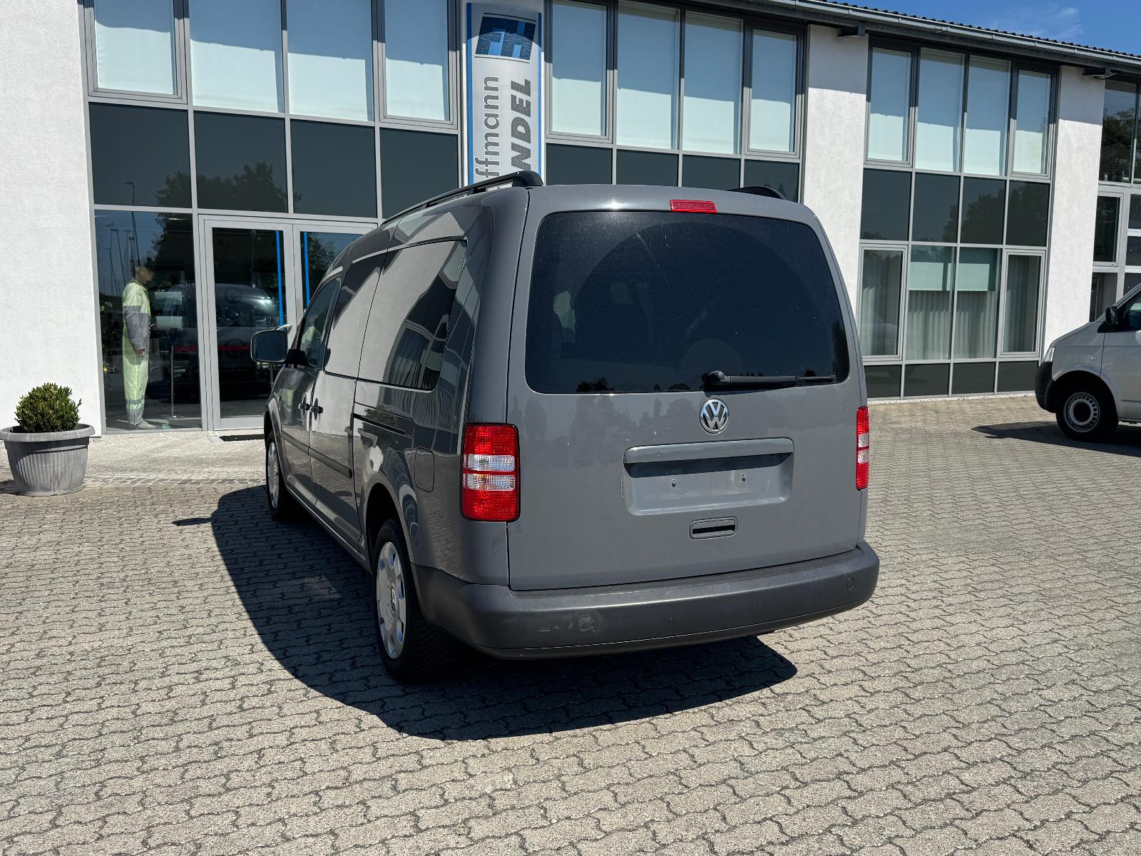 Volkswagen CADDY MAXI TRAMPER++1.HD+5-SITZE+SCHLAFBANK++