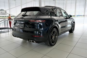 Porsche Cayenne - 6