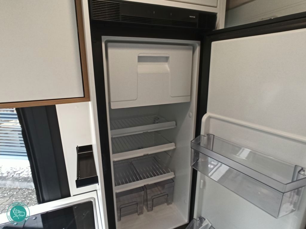 Fahrzeugabbildung Mooveo VAN 63 XL, 1.Hand, SAT/TV Solar Hubbett