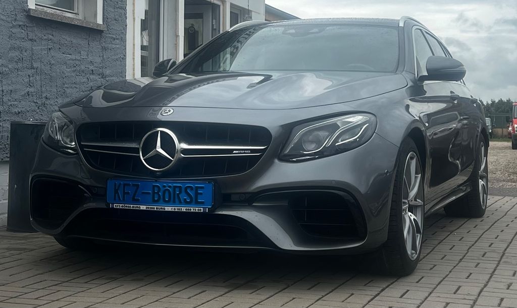 Mercedes-Benz E 63 AMG