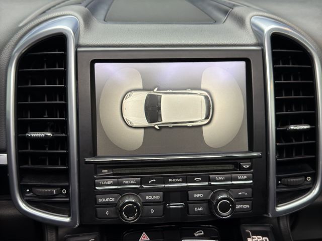 Porsche Cayenne Diesel*PANO*PDLS*PCM*XENON*LEDER*1.HAND