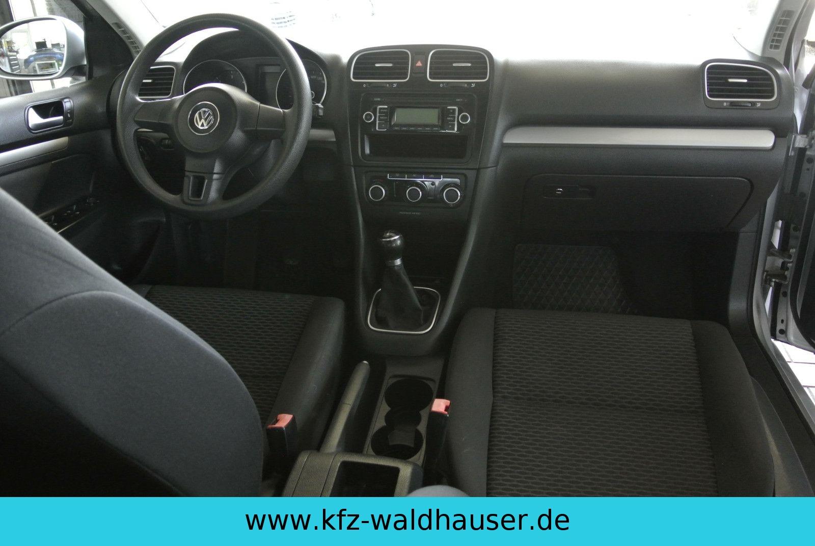 Volkswagen Golf 2011 — photo 38