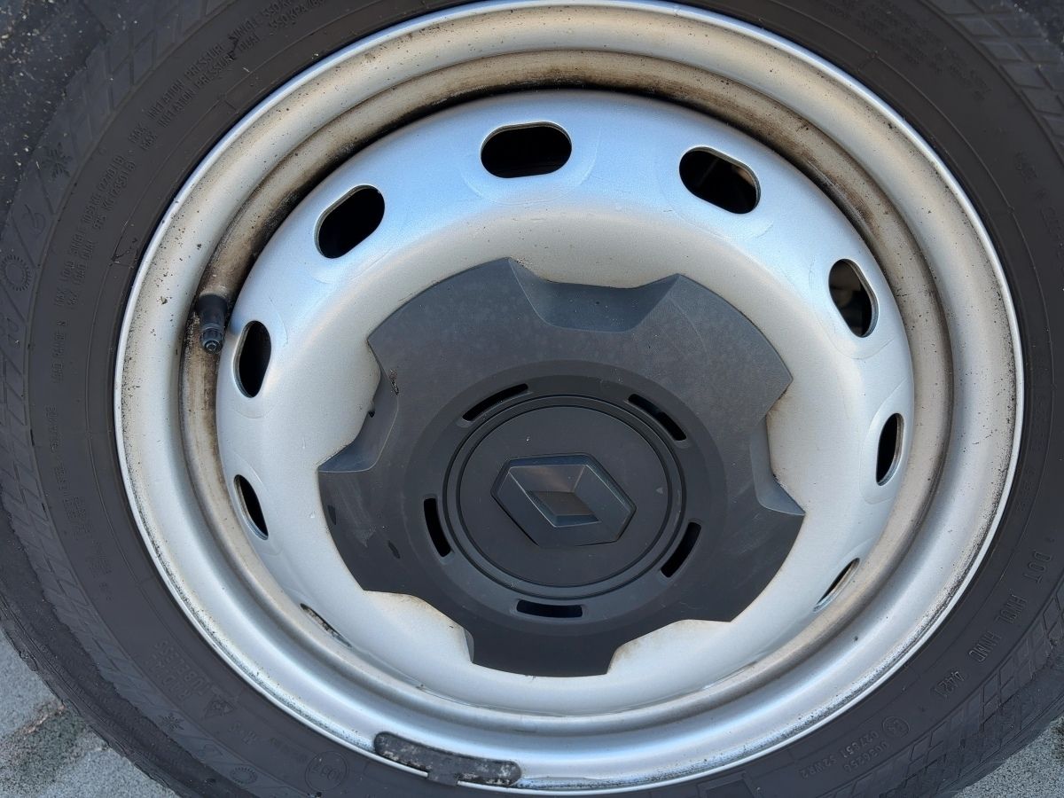 Fahrzeugabbildung Renault Trafic Lkw L1H1 3,0t dCi 120 Klima AHK EPH