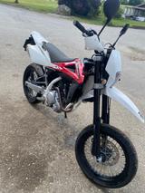 Husqvarna SMR 125 - Offers matching your search criteria