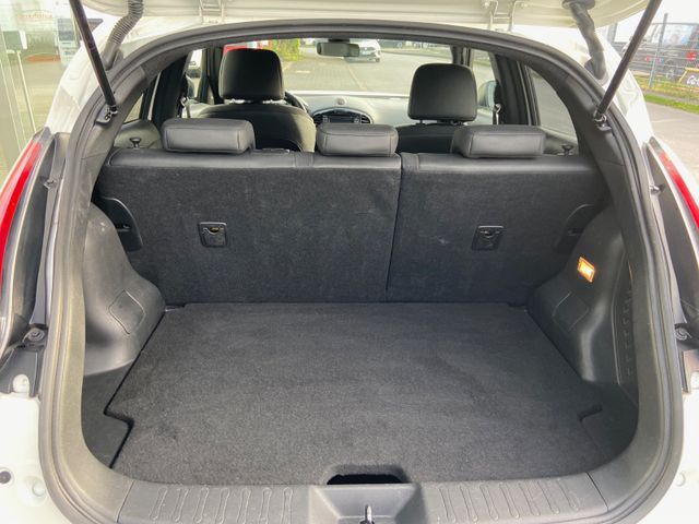Fahrzeugabbildung Nissan Juke N-Connecta , NAVI+RFK , !! 34.859 KM !!