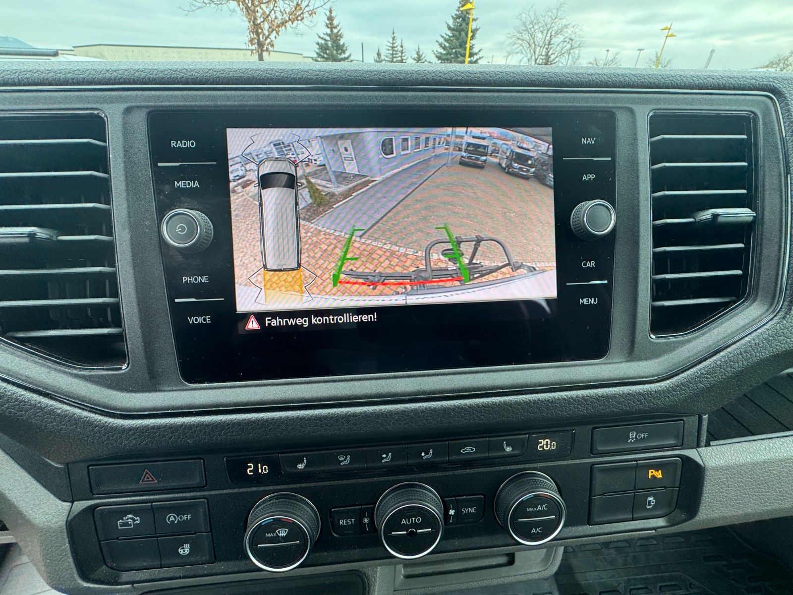 Fahrzeugabbildung Volkswagen Grand California 600,Navi,Dieselheiz,Solar, uvm.
