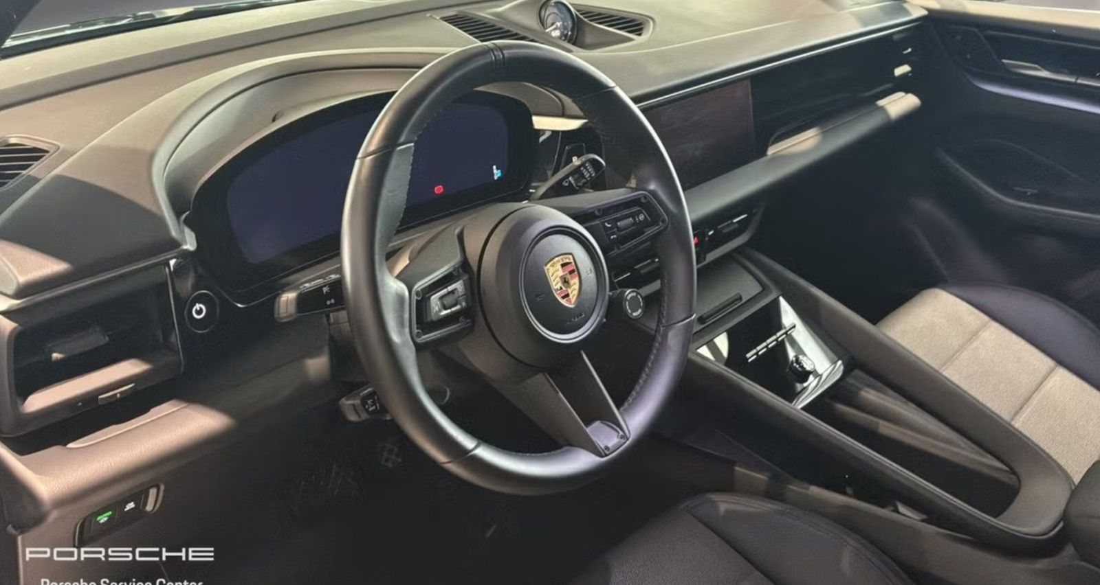 Porsche Macan Electric 4 foto 15