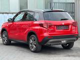 Suzuki Vitara 1.0 Comfort 4x4 Navi RückKamera ACC SHZ - Suzuki Gebrauchtwagen in Frankfurt