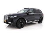 BMW X7 xDrive40i High Executive [ 7-Pers. ] *PANO | - BMW X7 mit Benzin-Antrieb: Automatik