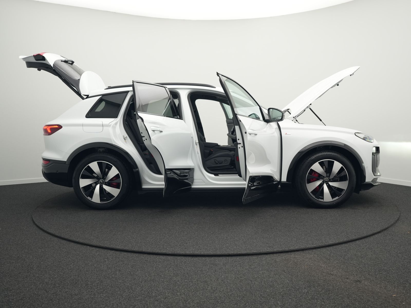 Audi Q6 e-tron - Bild 43