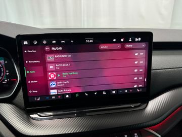 Skoda Octavia Combi 1.5 TSI Sportline Matrix AHK