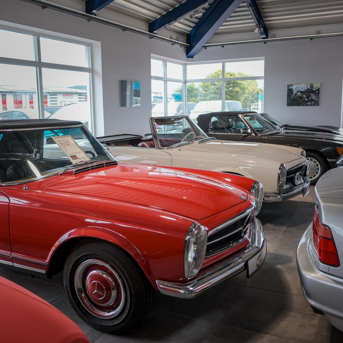 showroom-image-bottom