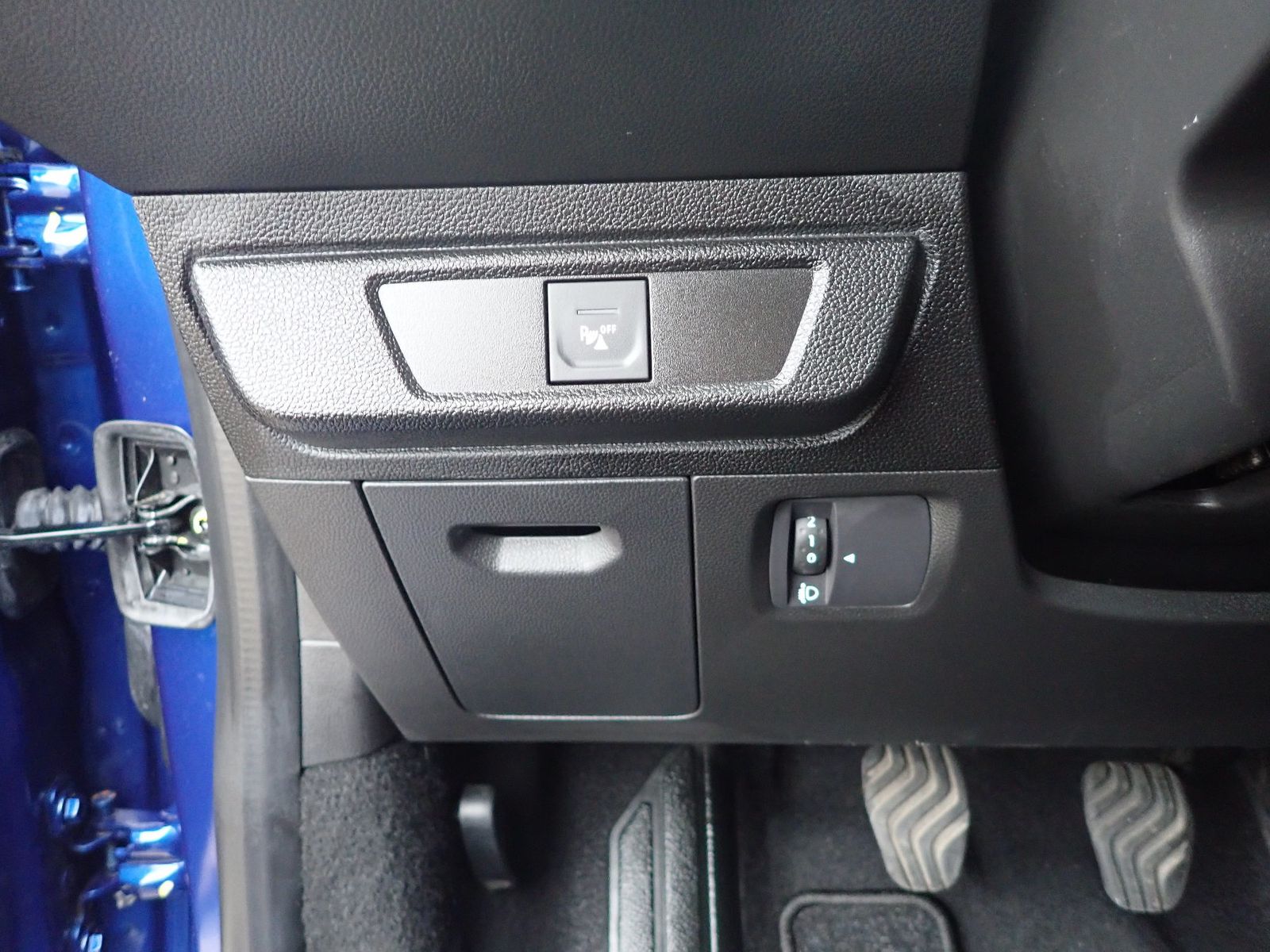 Fahrzeugabbildung Dacia Sandero III Stepway Essential TCe 90