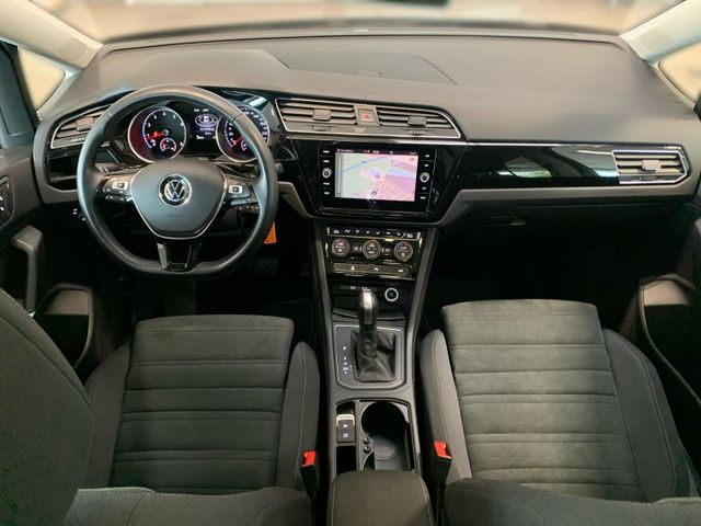 Touran 1.5 TSI COMFORTLINE 7-SITZE +KAMERA+PANO+
