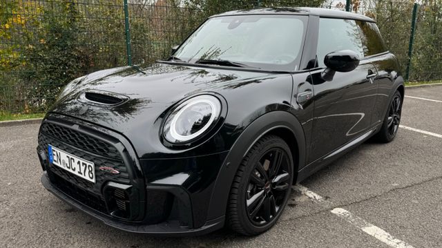 MINI Cooper S - JCW Paket - Werksgarantie 11.2026