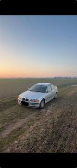 BMW e46 316i - BMW 316 aus 2000: 316i E46