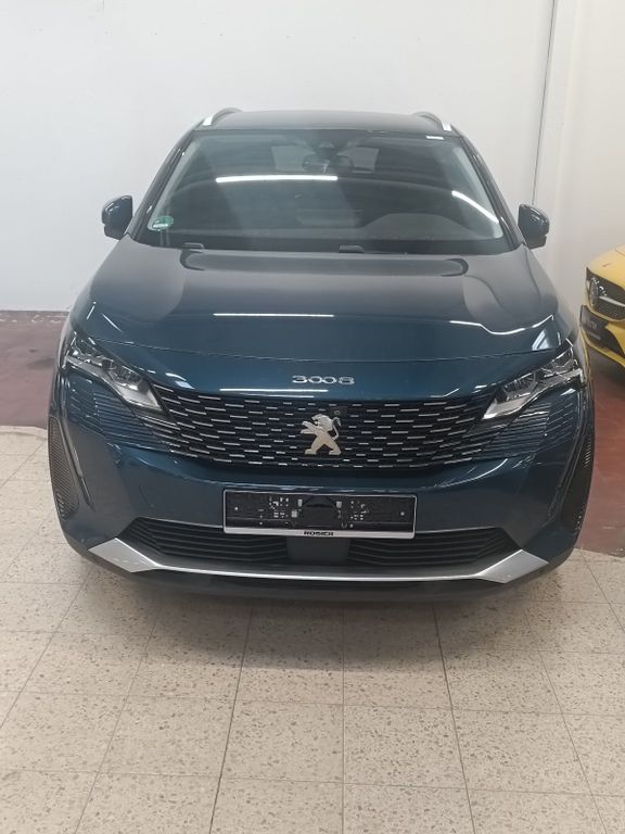 Image of Peugeot e-3008