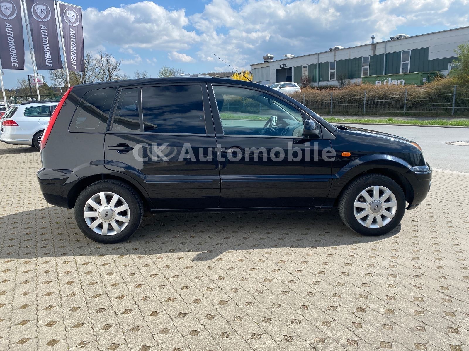 Fahrzeugabbildung Ford Fusion Trend 1.4/Klimaanlage/AHK