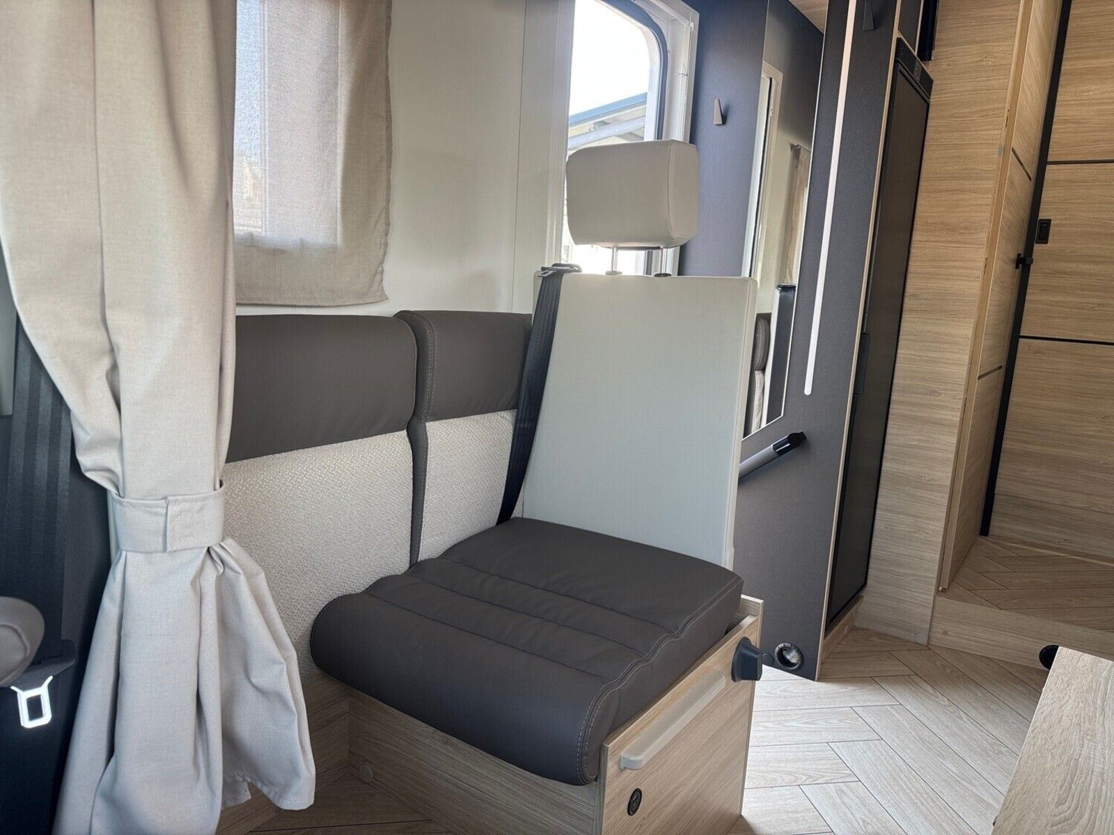 Fahrzeugabbildung Chausson Teilintegriert Titanium Line 797 Dörr30YEdition