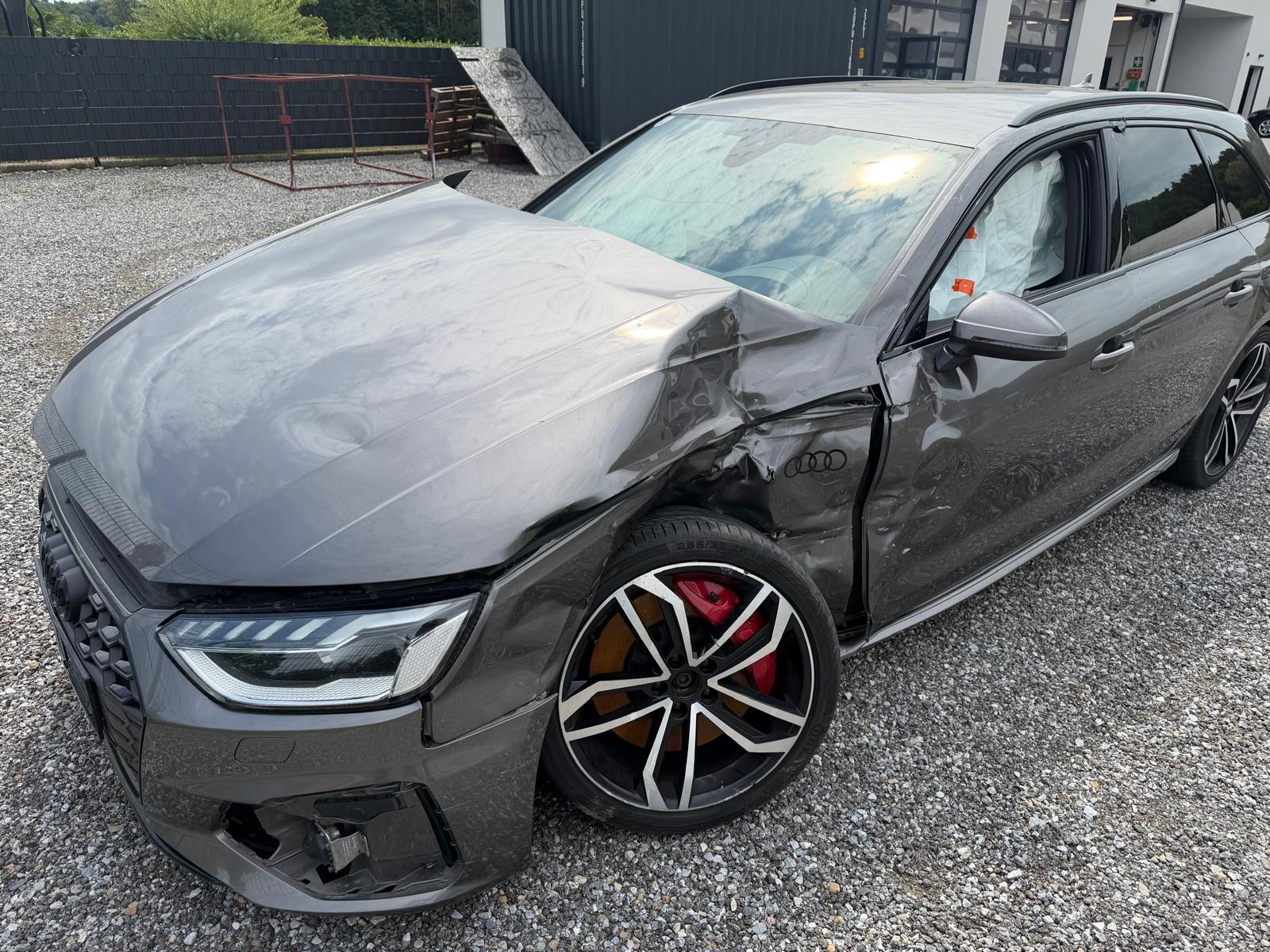 Audi S4 Avant 3.0 TDI quattro  Leder Navi LED